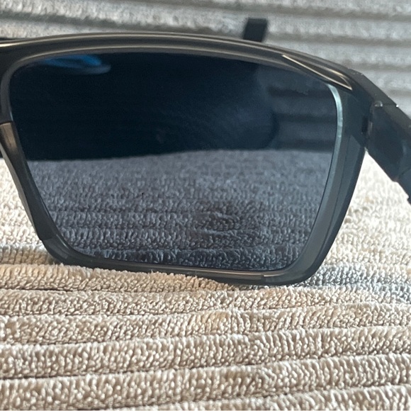 Costa Del Mar Rincon II Matte Black/Gray 580P Polarized Men's Sunglasses - Picture 6 of 12